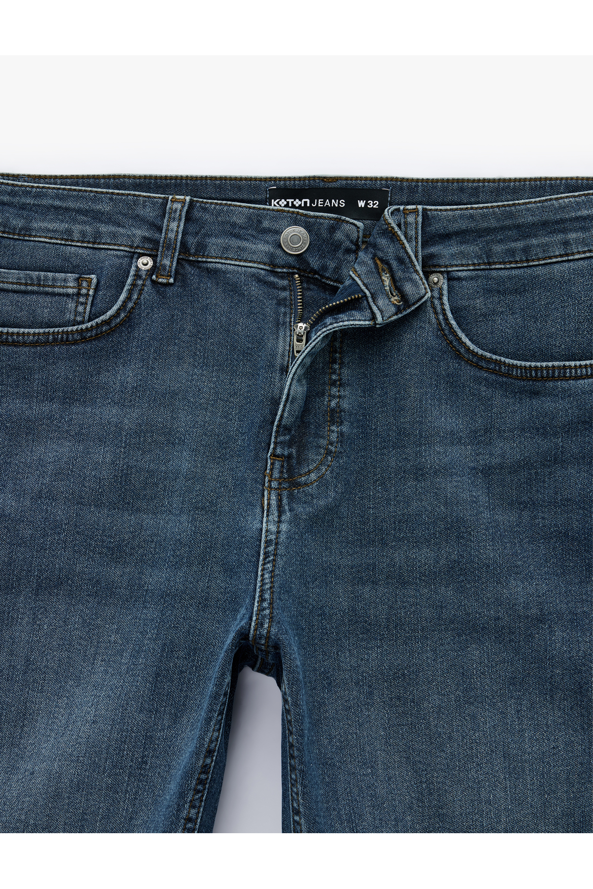 Koton Normal Bel Pamuklu Bermuda Slim Fit Jean Şort görsel 6