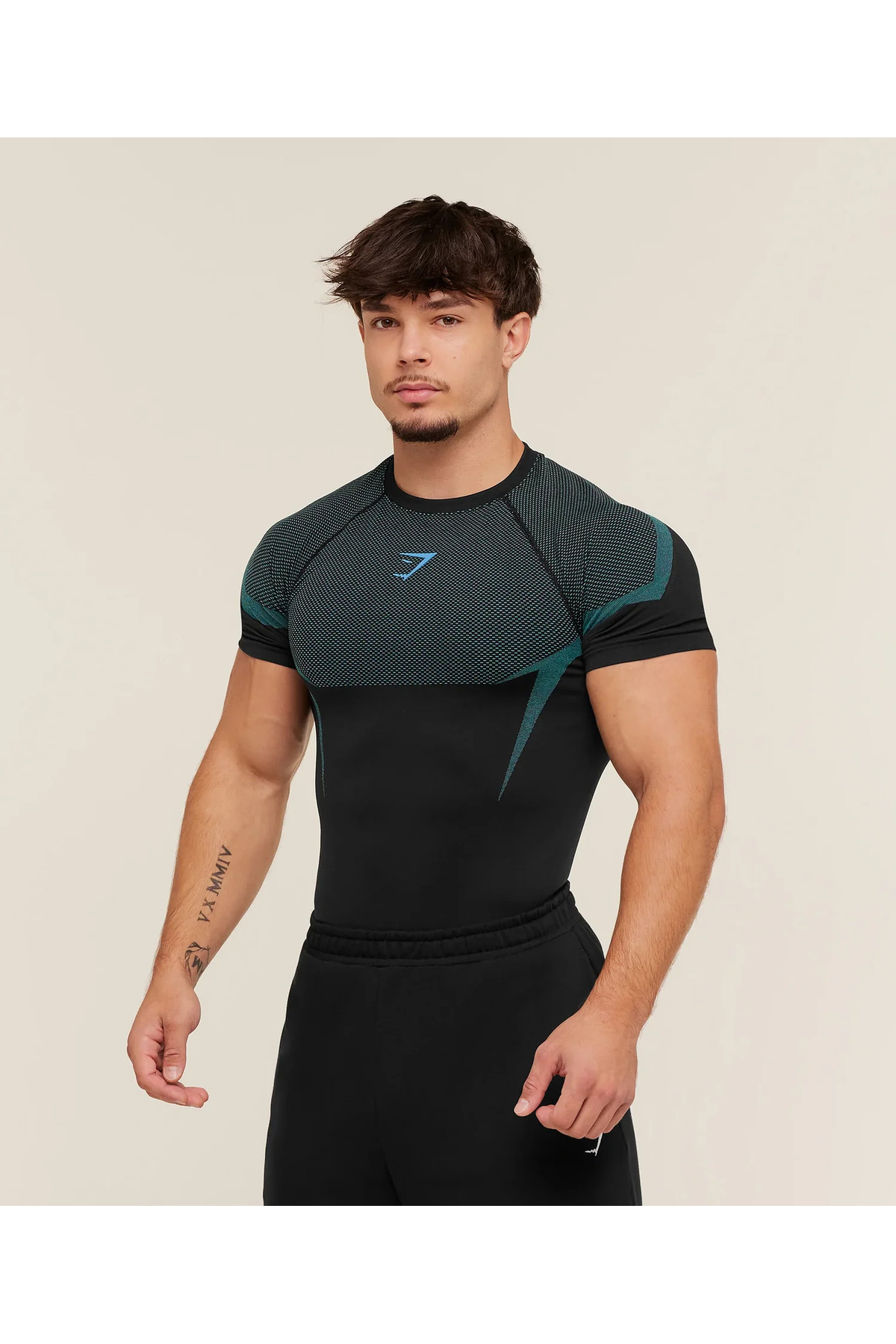 GYM GYMSHARK Onyx 5.0 Seamless T-Shirt - Fiyatı, Yorumları
