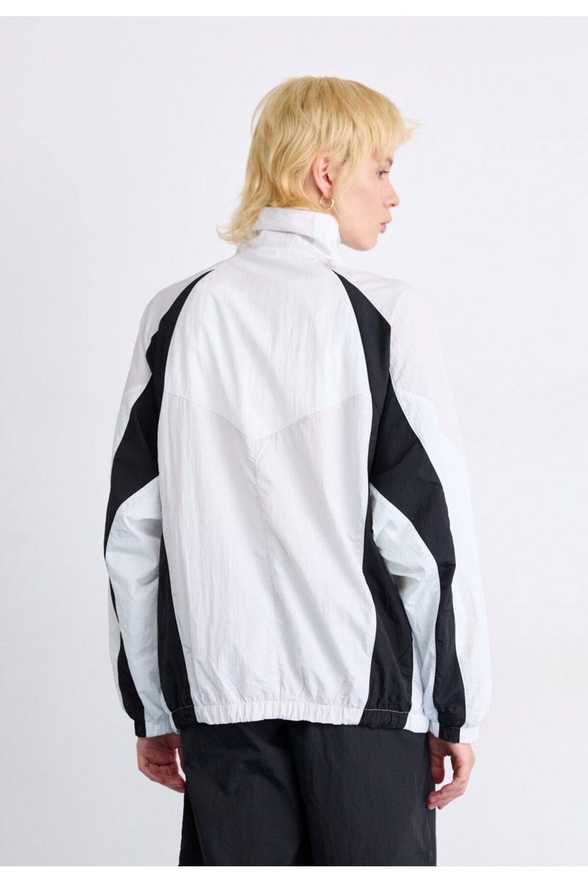 Nike Sportswear Women's Oversized Tracksuit Jacket Bol Kalıp Beyaz Kadın Spor Ceket görsel 7