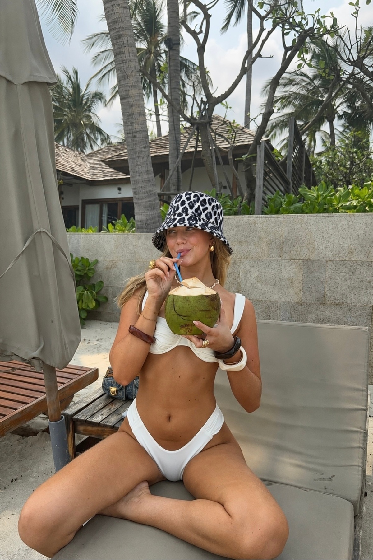 Women's Visor Premium Bucket Hat
