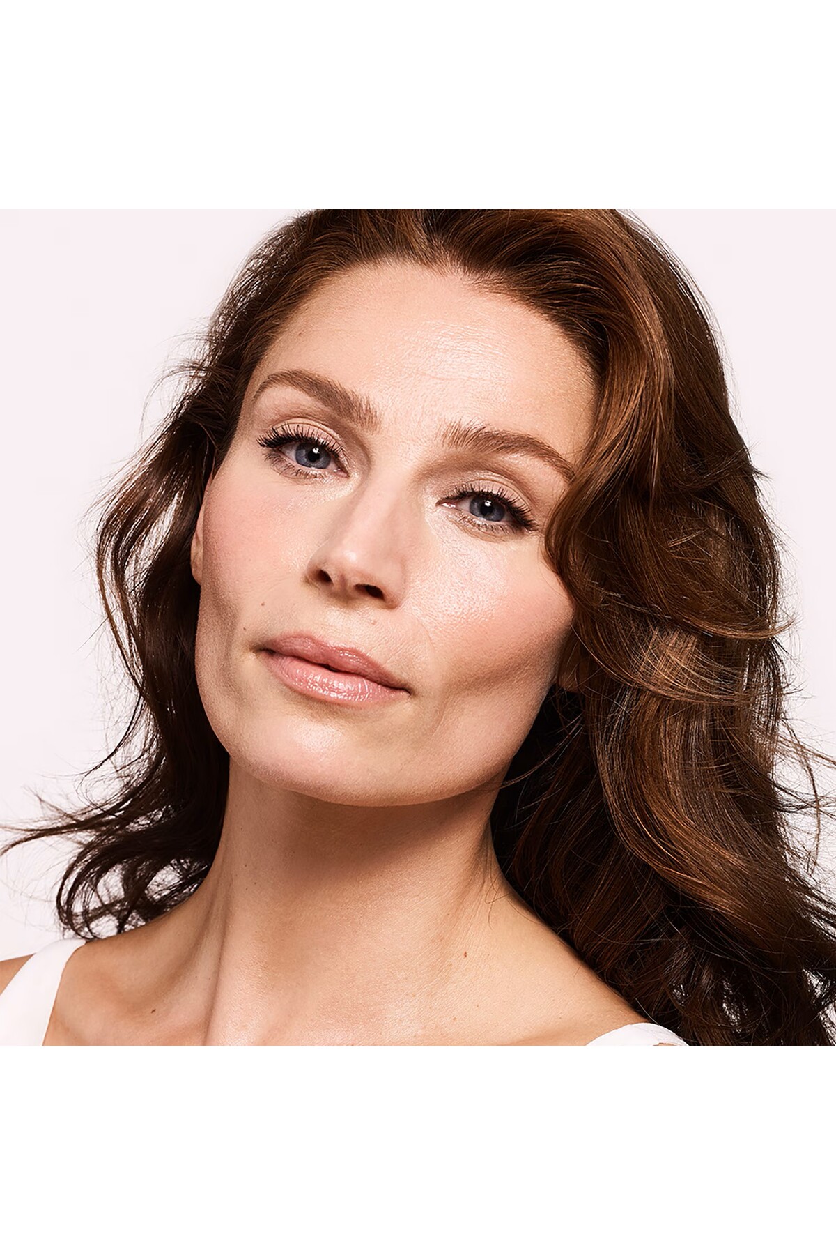 پایه آرایش روشن کننده و مرطوب کننده Wonderglow 40 میلی لیتر - پرایمر برای داشتن پوستی درخشان — بژ MS1096566585556 — تصویر 2 از 4