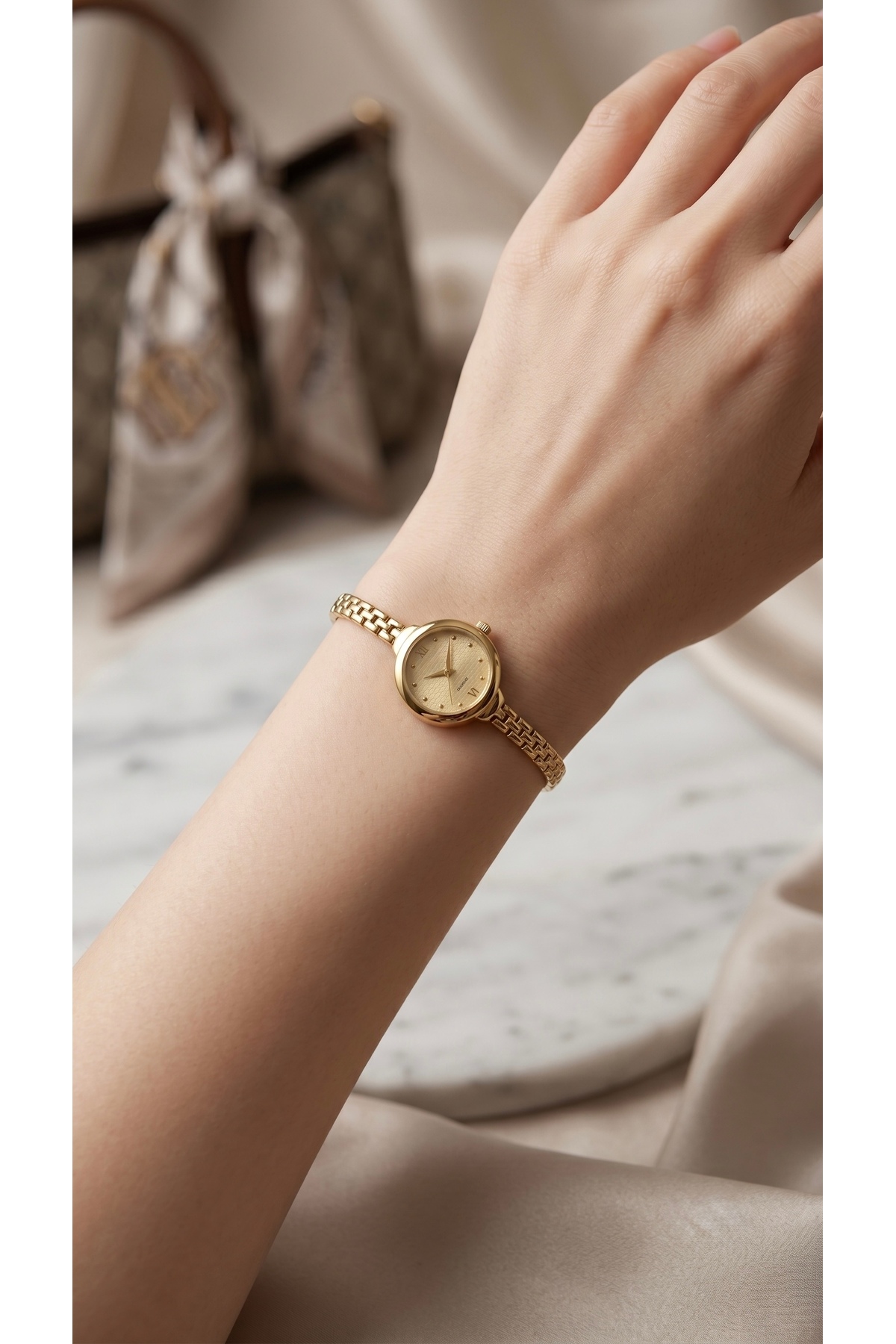 KLISHE Butik Pinterest Kadın Çelik Saat Minimal Gold Renk Vintage | Old Money Luxury Zarif Şık Kadın Kol Saati | Premium Çelik Kadın Saat 2026 görsel 6