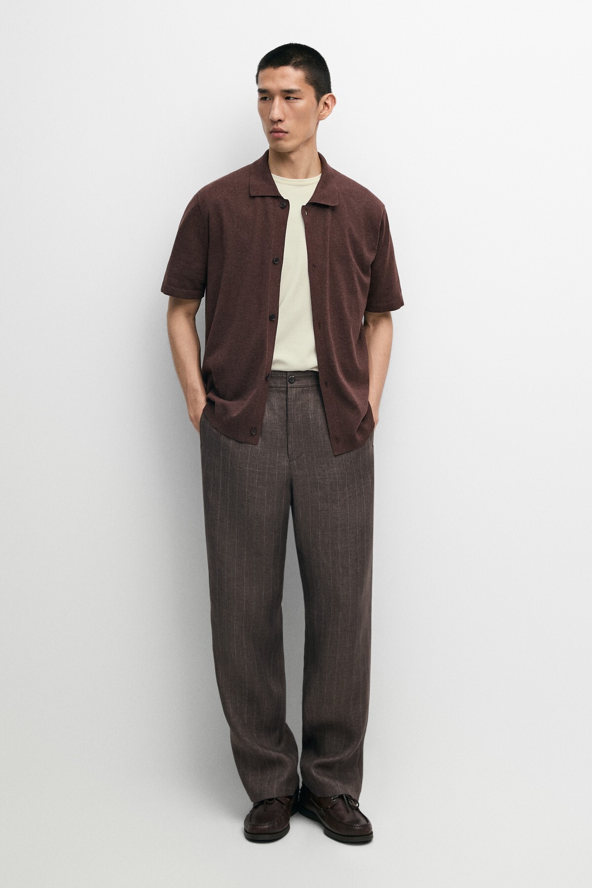 1_org_zoom پلیور Massimo Dutti ماسیمو دوتی بافتنی آستین کوتاه دکمه دار اورجینال - تصویر 1