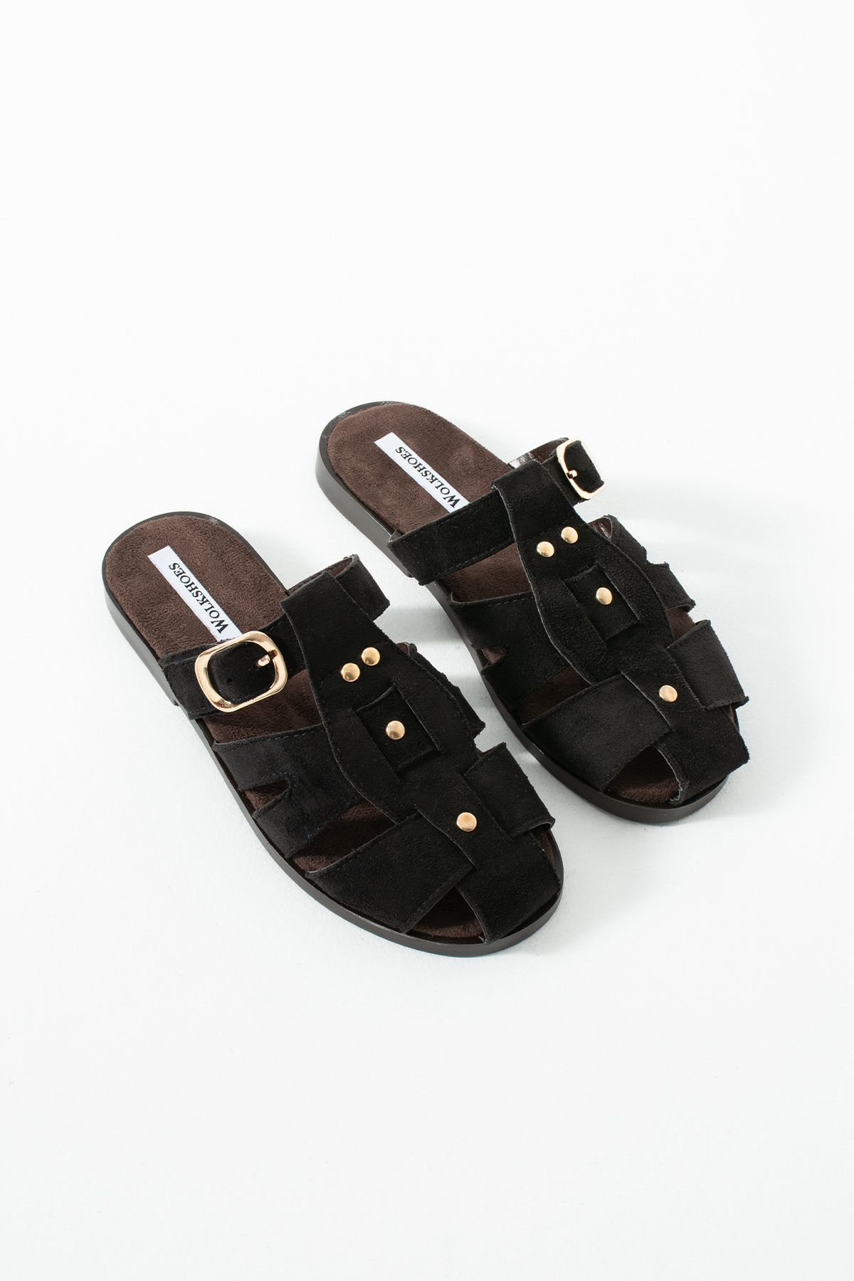 women's slippers with volvi trope