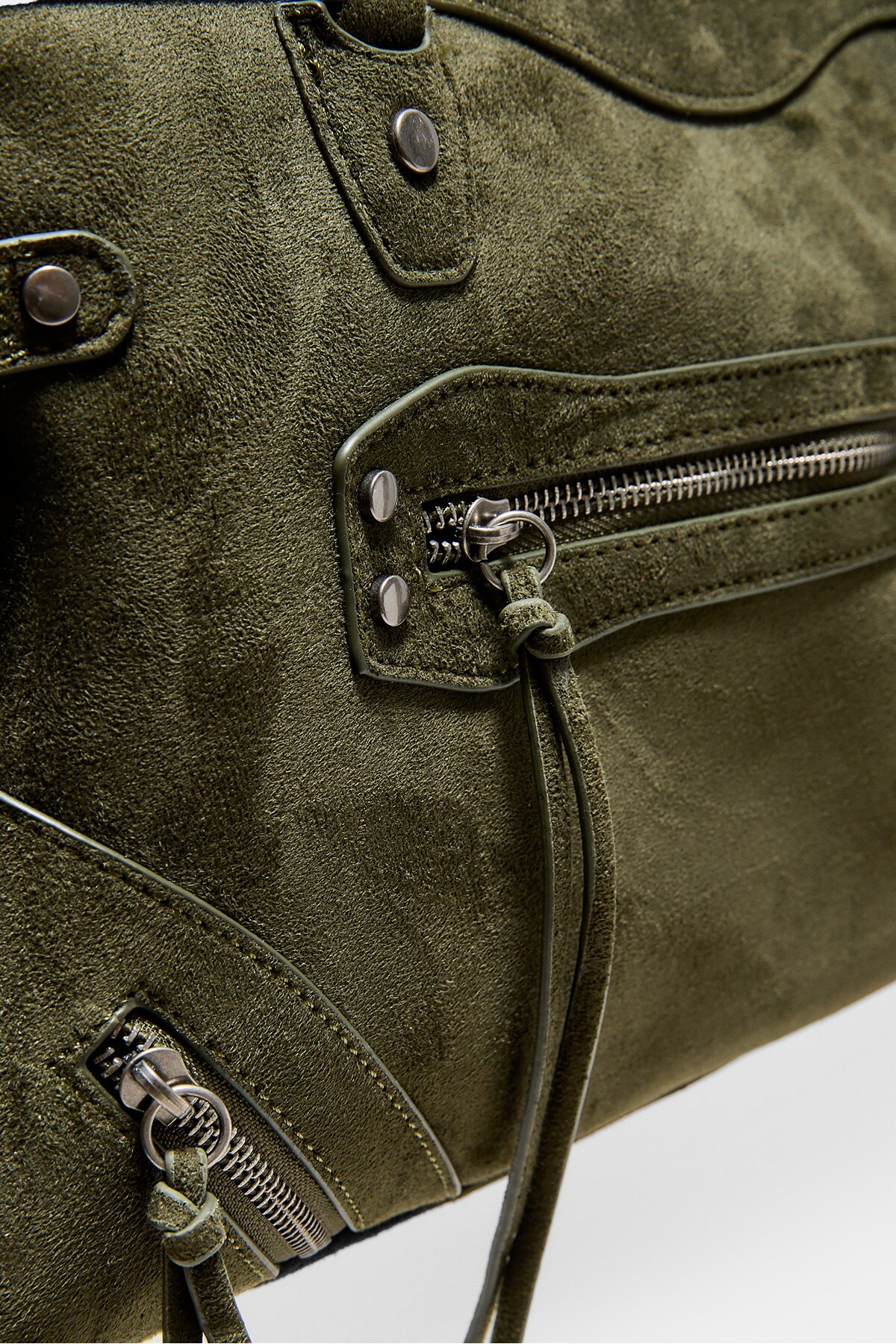 Stradivarius Fermuar detaylı city çanta görsel 5