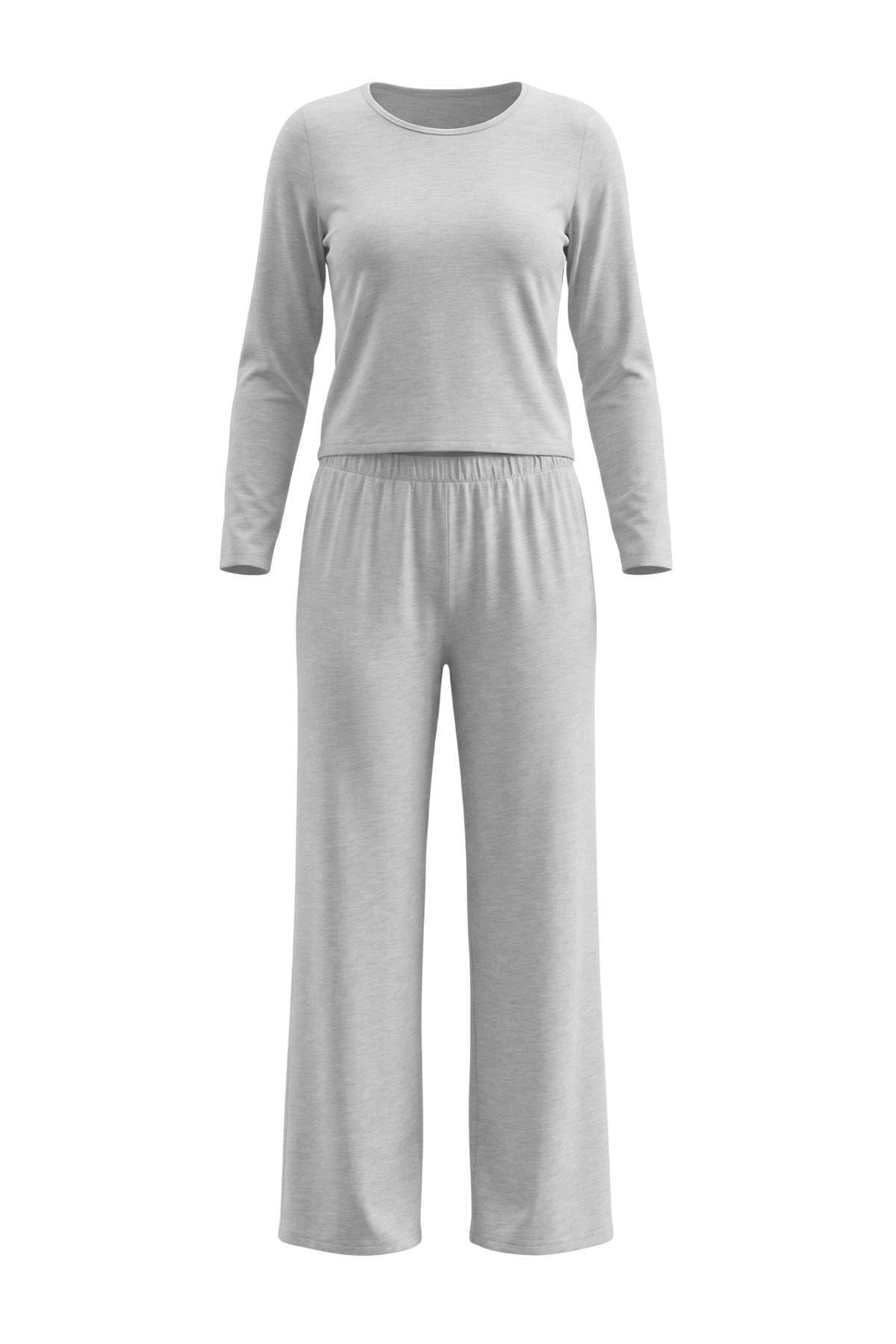 Trendyolmilla Gri Melanj Viskon Örme Pijama Takımı THMAW27PT00007