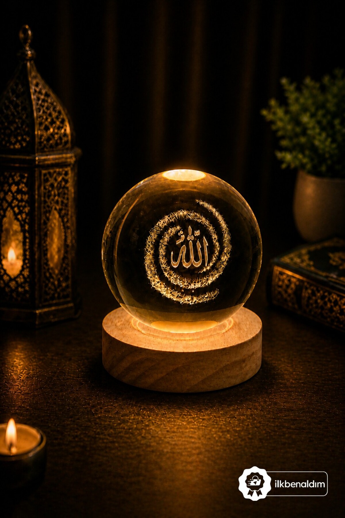 İlkbenaldim Işıklı Dekoratif Kristal Cam Küre Lamba Allah Lafızlı