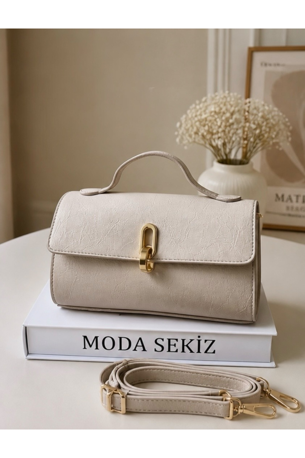 Women's Spring Faux Leather Lock Model Crossbody Handbag and Shoulder Bag