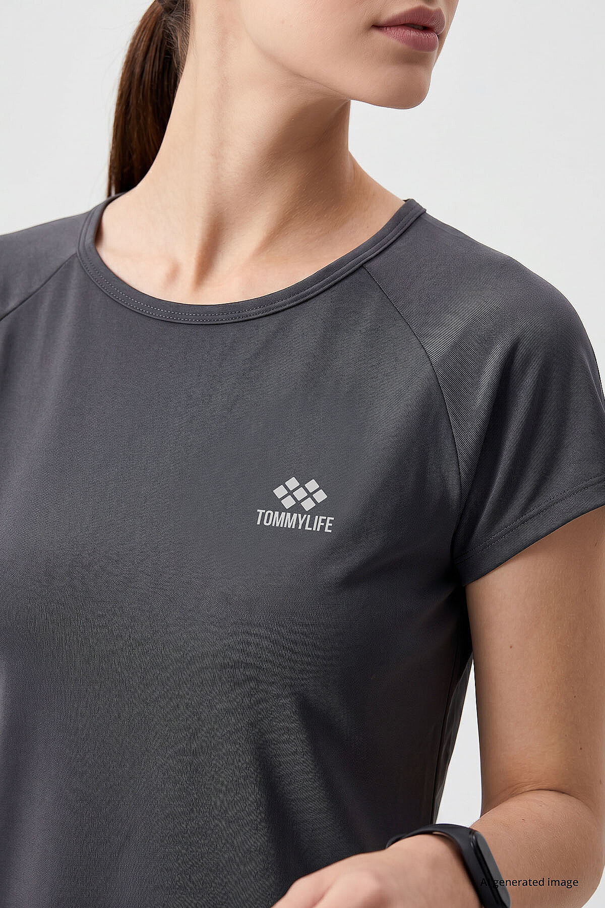 TOMMY LIFE Koyu Gri Sırt Pencereli Kısa Kol Standart Kalıp O Yaka Kadın T-Shirt - 97101 görsel 2