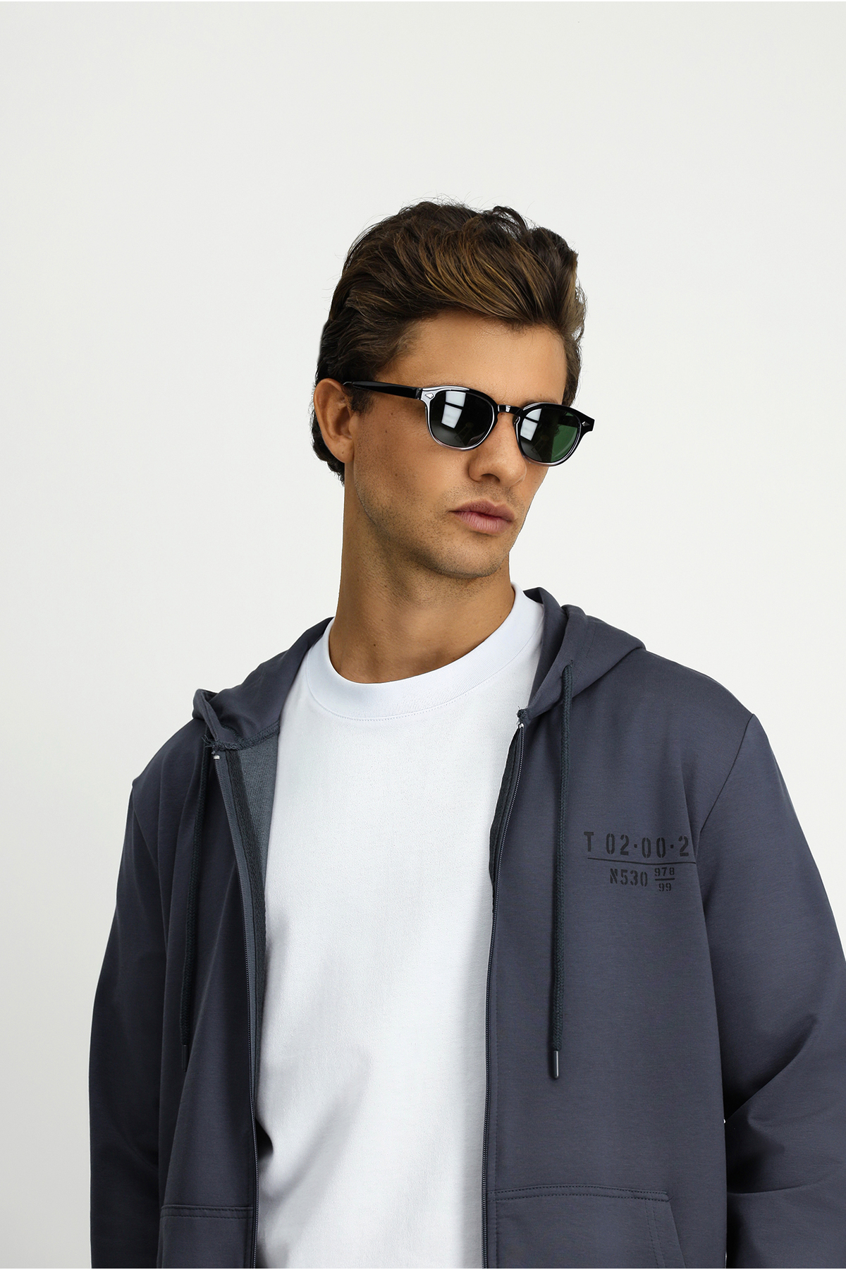 Kiğılı Kapüşonlu Regular Fit Fermuarlı Baskılı Pamuklu Sweatshirt görsel 4
