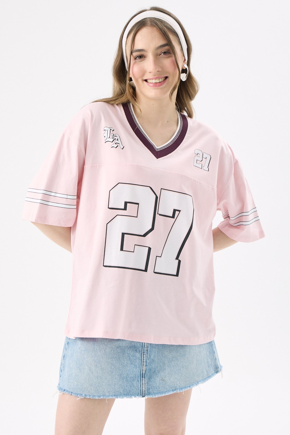 CrepTekstil Crep Women's 27 Printed College Style V-Neck Short Sleeve T-Shirt Relaxed Fit 100% Cotton