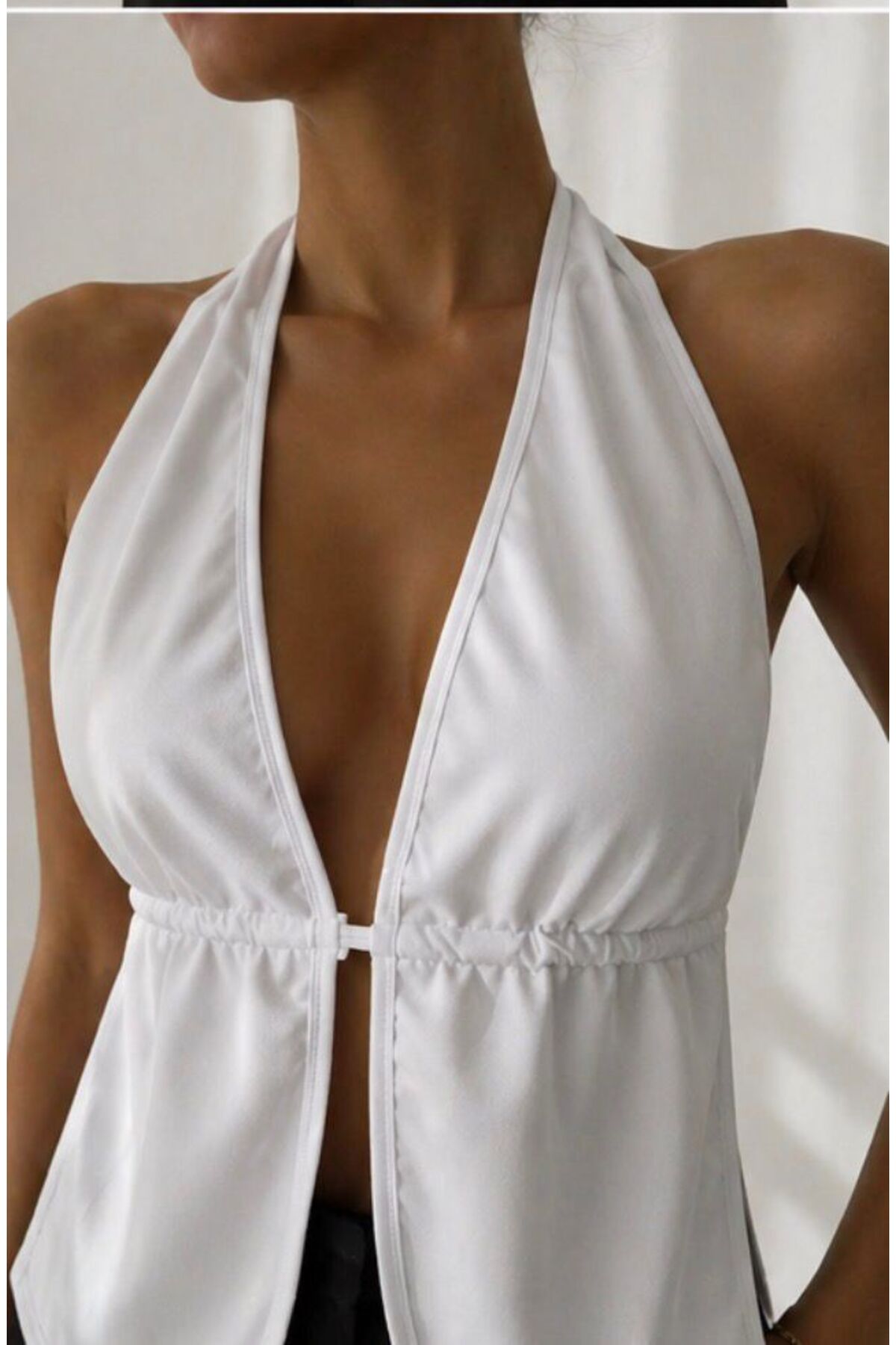 OTD STORE Beyaz Sırtı Açık Bağlamalı Crop Bluz, Dekolteli Kadın Üst