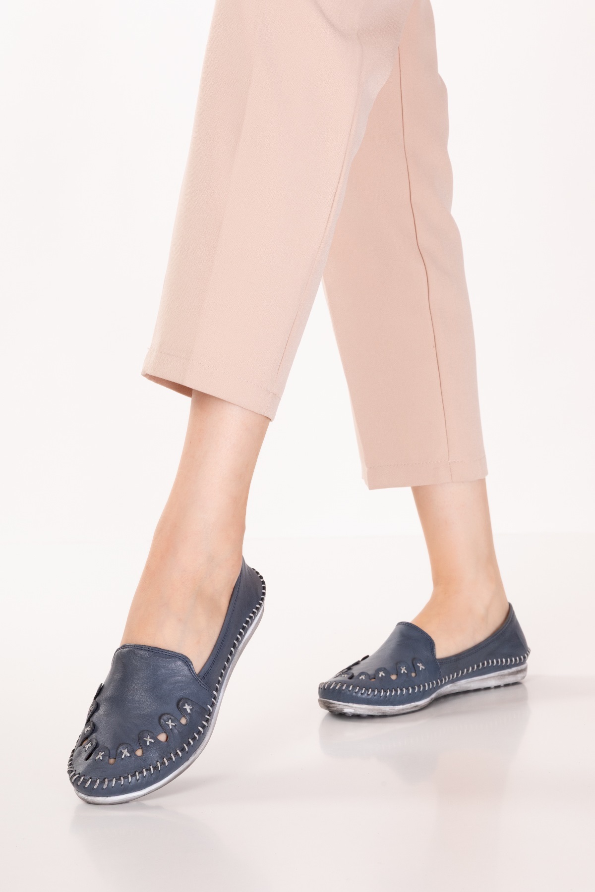 Gondol Genuine Leather Laser Perforated Comfortable Summer Shoes Ars.168 Navy Blue
