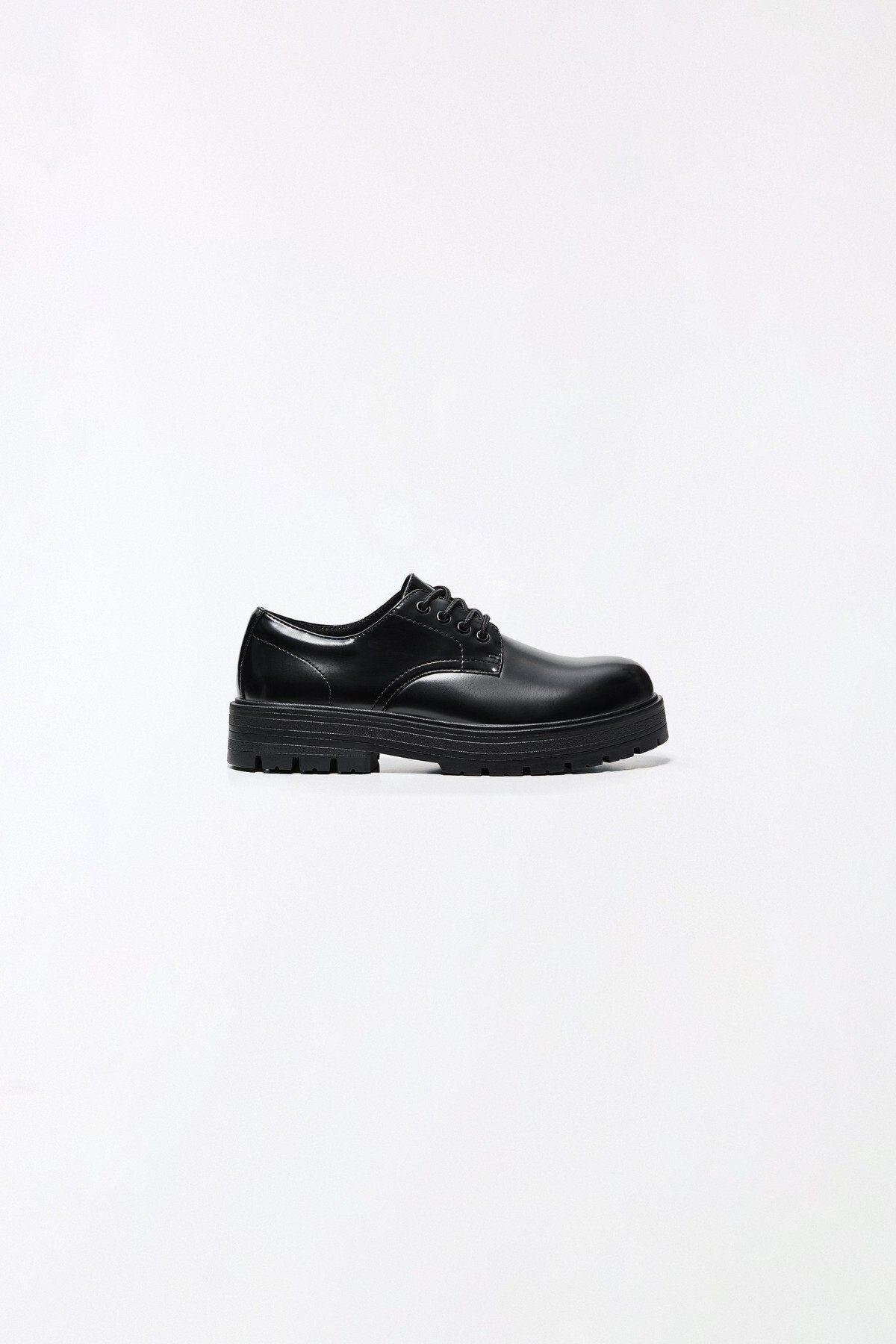Bershka Blucher ayakkabı görsel 6