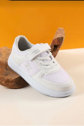 XStar Çocuk Unisex Beyaz Rahat Kalıp Nefes Alabilen Cırtlı Lastikli Sneaker