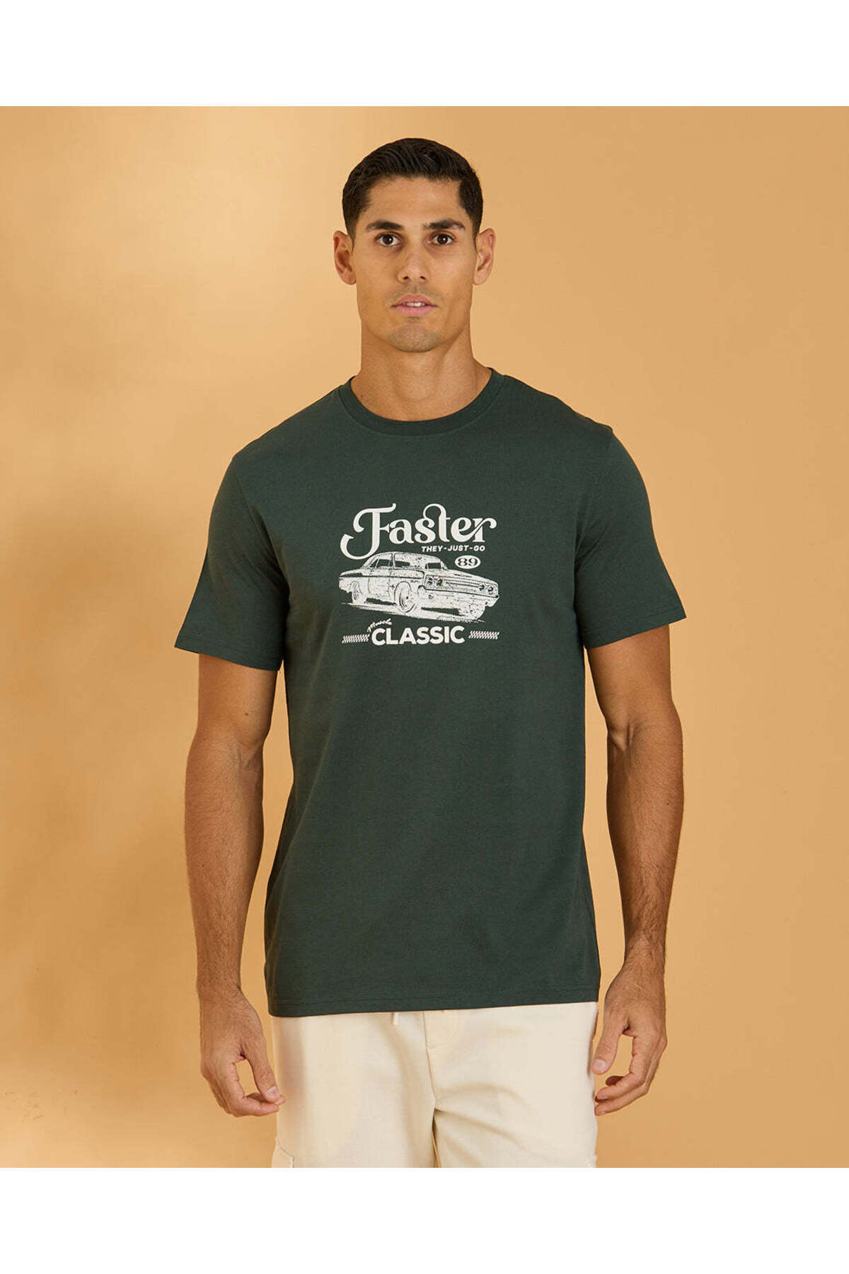 REDTAG Men Green Basic Graphic T-Shirt
