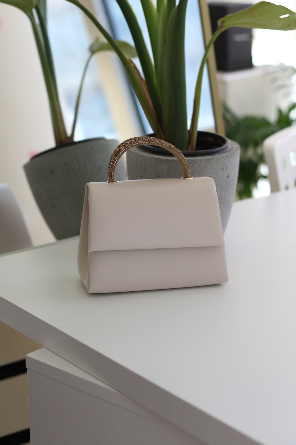 Moom Bag Kadın Krem Deri Taş Tutma Detaylı Abiye Omuz Çantası