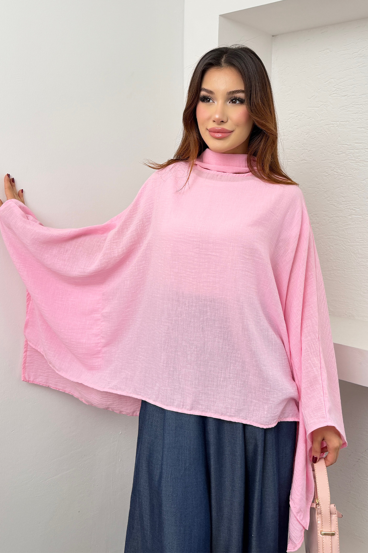 Hatun Atila Kadın Fularlı Yaka Asimetrik Yarasa Kol Salaş Panço Bluz 6019 - Pembe görsel 6