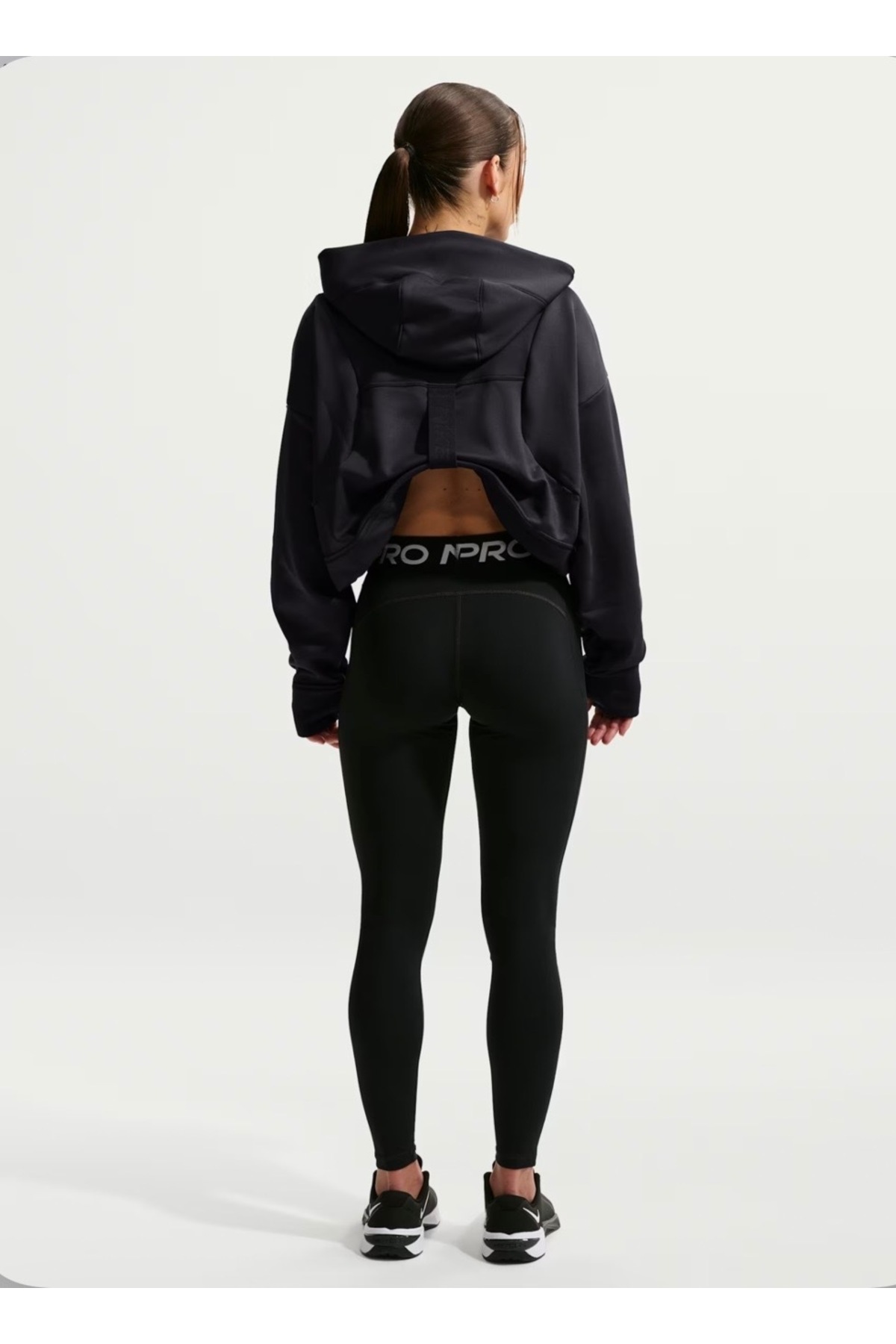 Nike Pro Therma-FIT Fleece Hoodie Kadın Sweatshirt (coolmove) görsel 5