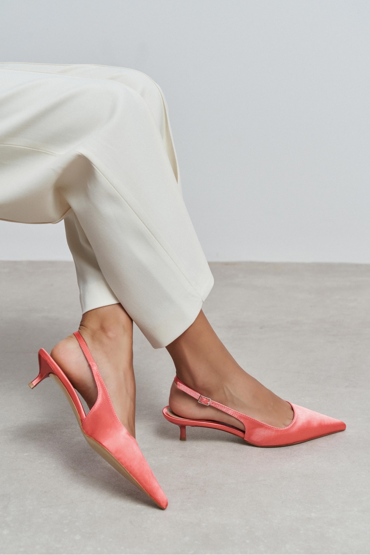 NİŞANTAŞI SHOES Rovia Somon Saten Sivri Burun İnce Topuklu Kadın Ayakkabı görsel 7