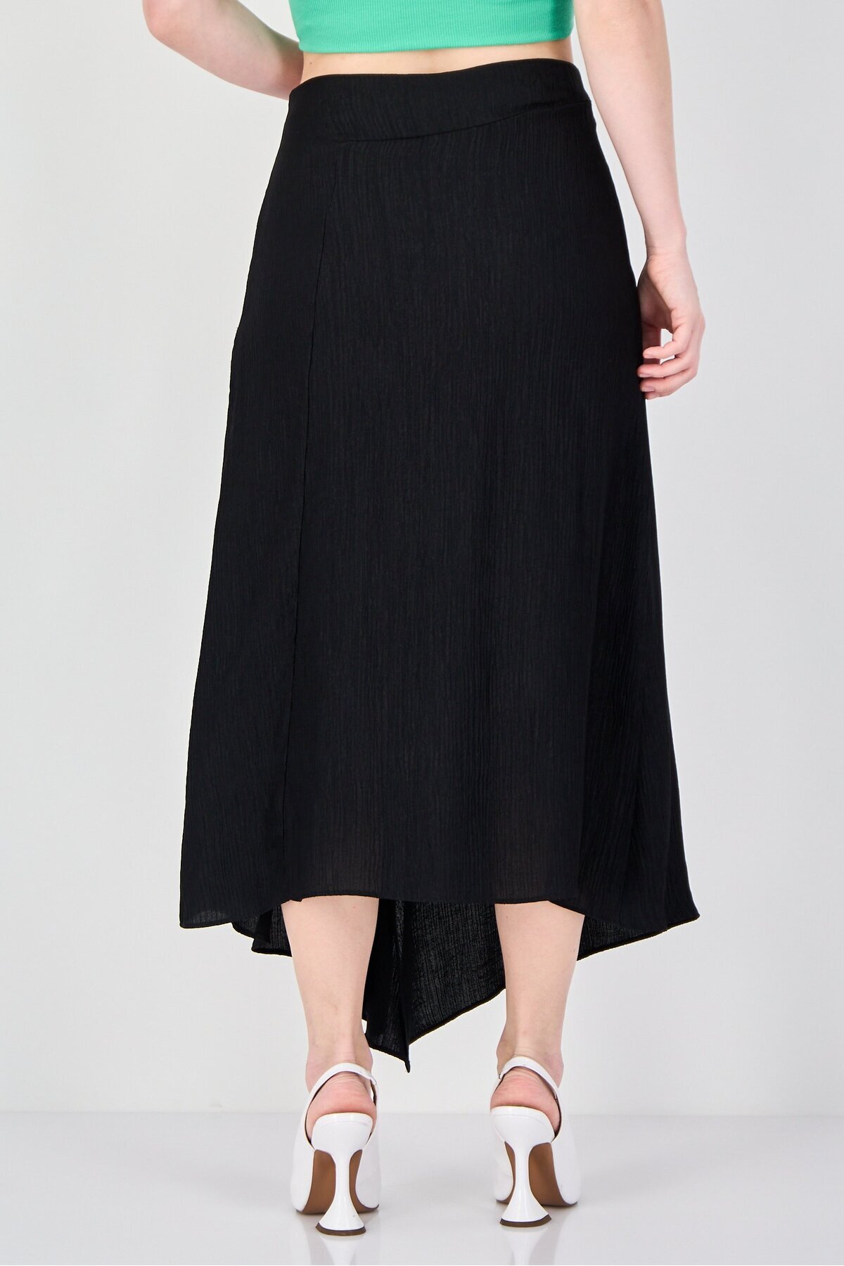 vivere Women Textured Midi Skirts, Black - Trendyol