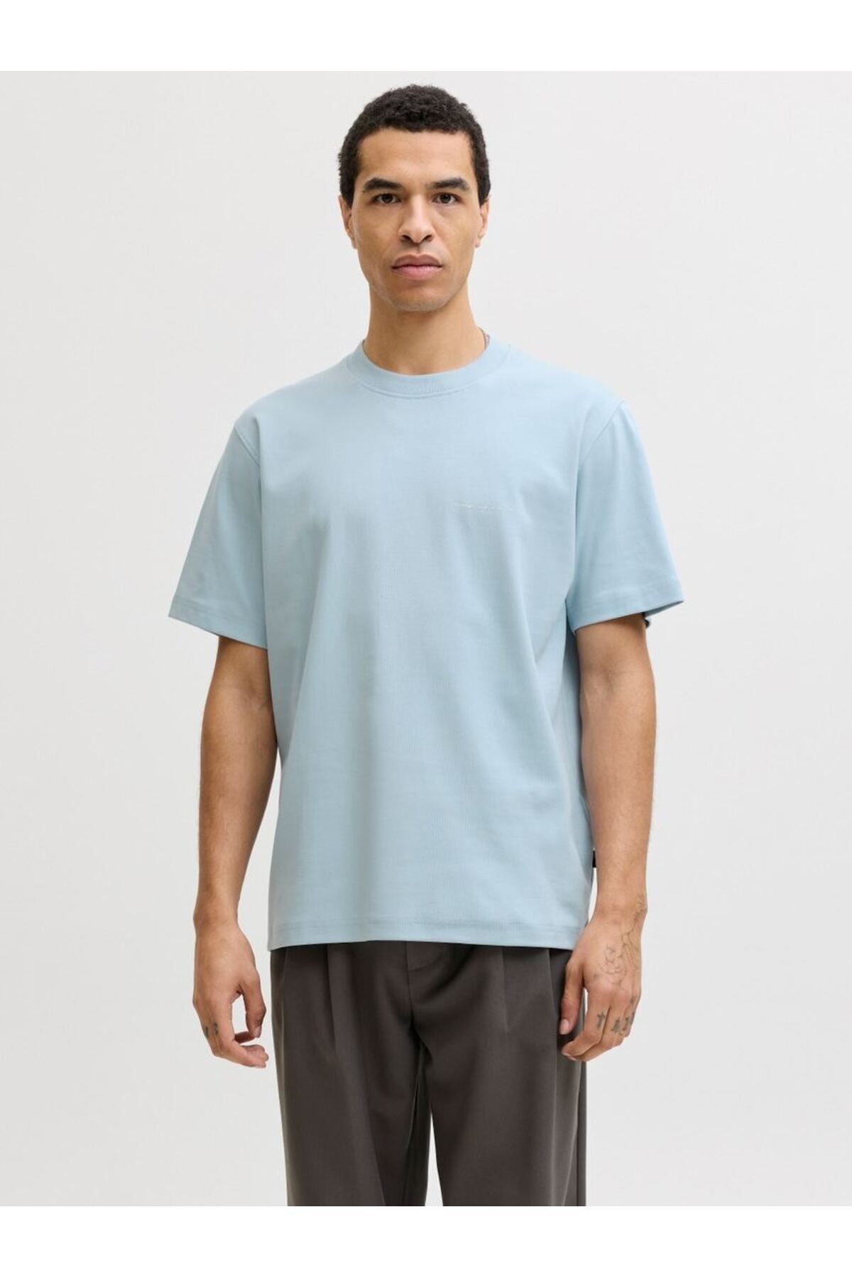 تی‌شرت مردانه JPRBLAWEN SS BRANDING TEE SN کد ۱۲۲۹۲۳۹۷ جک اند جونز تی شرت Jack & Jones