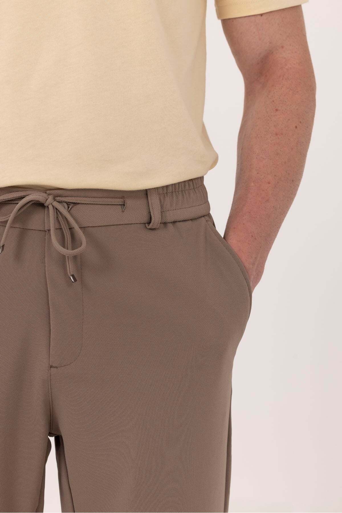 Sabri Özel Vizon Dokulu Arka Lastikli Köprü Kemerli Bağcıklı Slim Fit Jogger Pantolon görsel 4