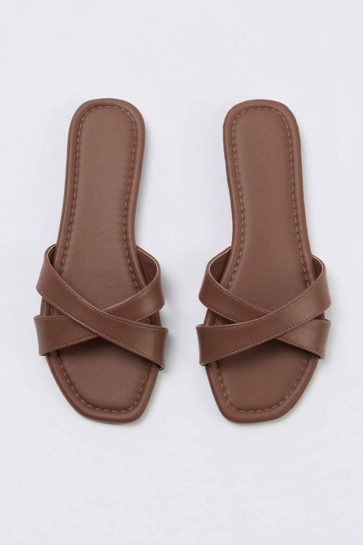 TRENDYOL SHOES Braune Damenhausschuhe TAKSS26TE00030