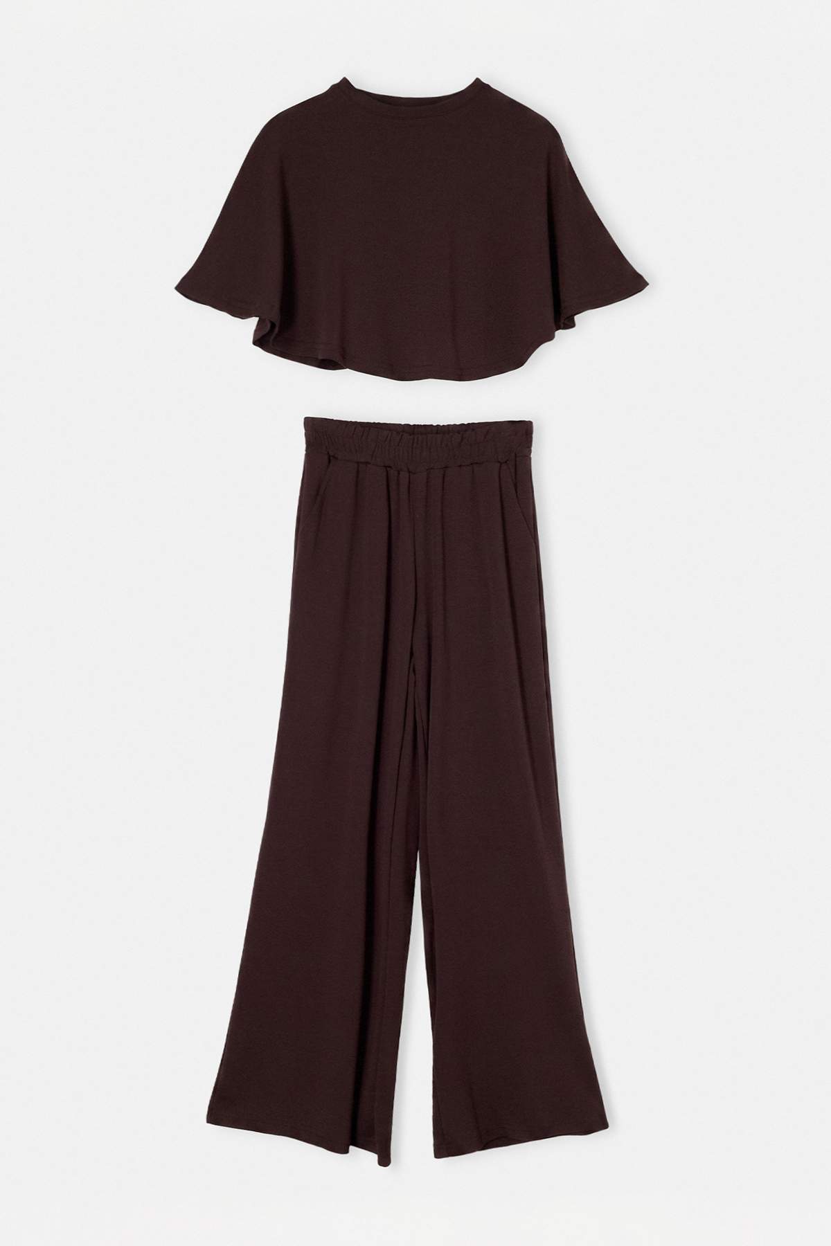 Drop by Trendyolmilla Bisiklet Yaka Pelerin Üst Beli Lastikli Pantolon İkili Takım TDRSS26AU00083