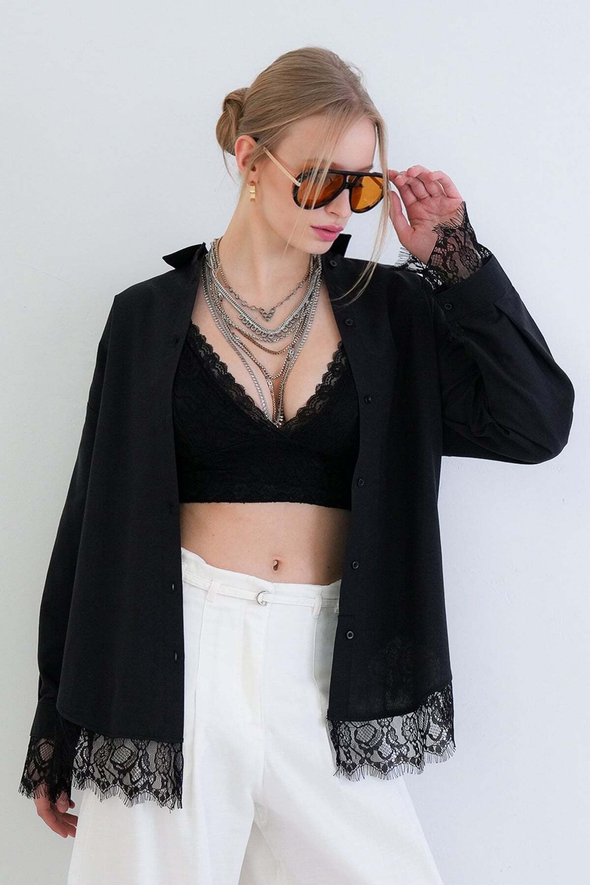 Women's Black Skirt And Cuffs Lace Detailed Oversize Poplin Shirt Alc-X15447