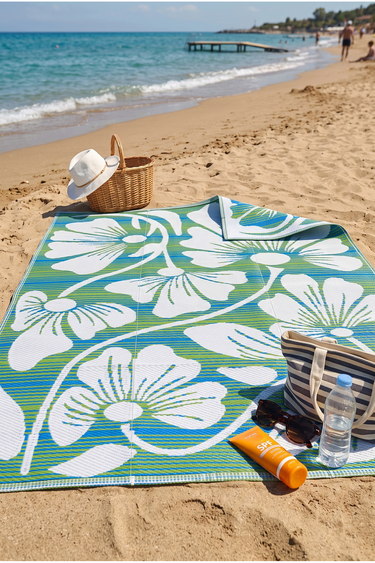 Beach Wicker Picnic Rug Double Sided Foldable Rug Balcony Garden Camping Caravan Rug Washable
