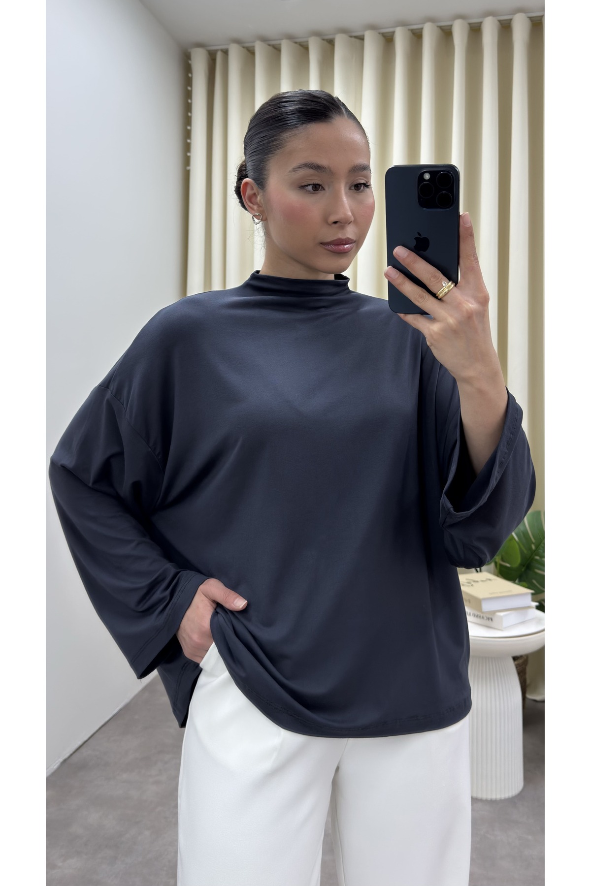 YOUR NAME Dik Yaka Oversize Dökümlü Bluz görsel 4