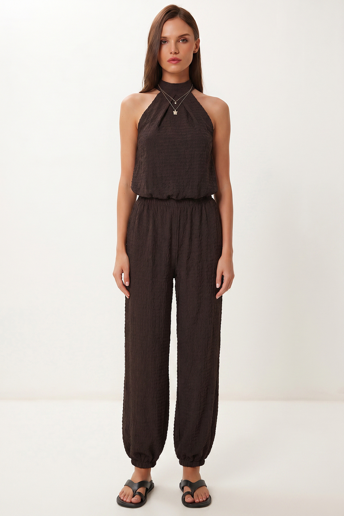 Halter Collar Blouse Pants Crinkle Suit LFW0027 BROWN