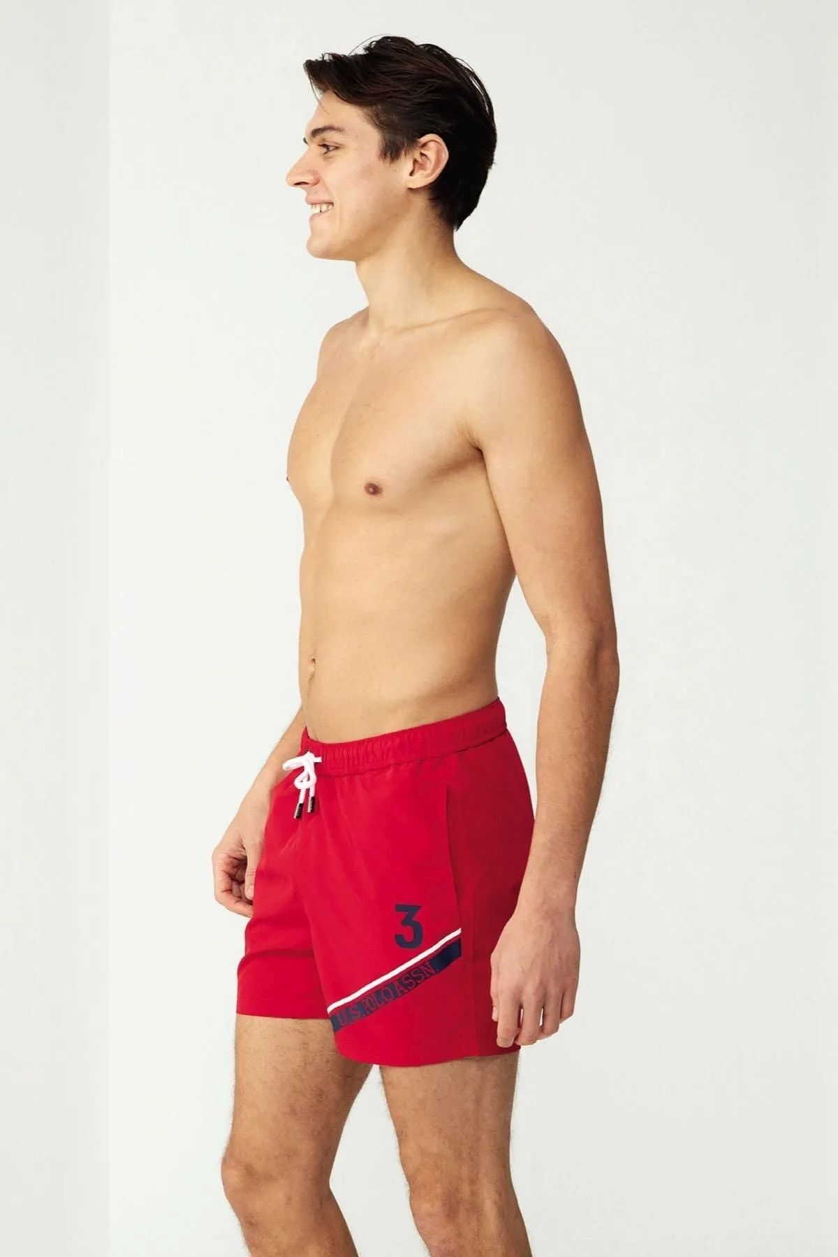 U.S. Polo Assn. Men's Pocketed Swim Shorts Medium Size