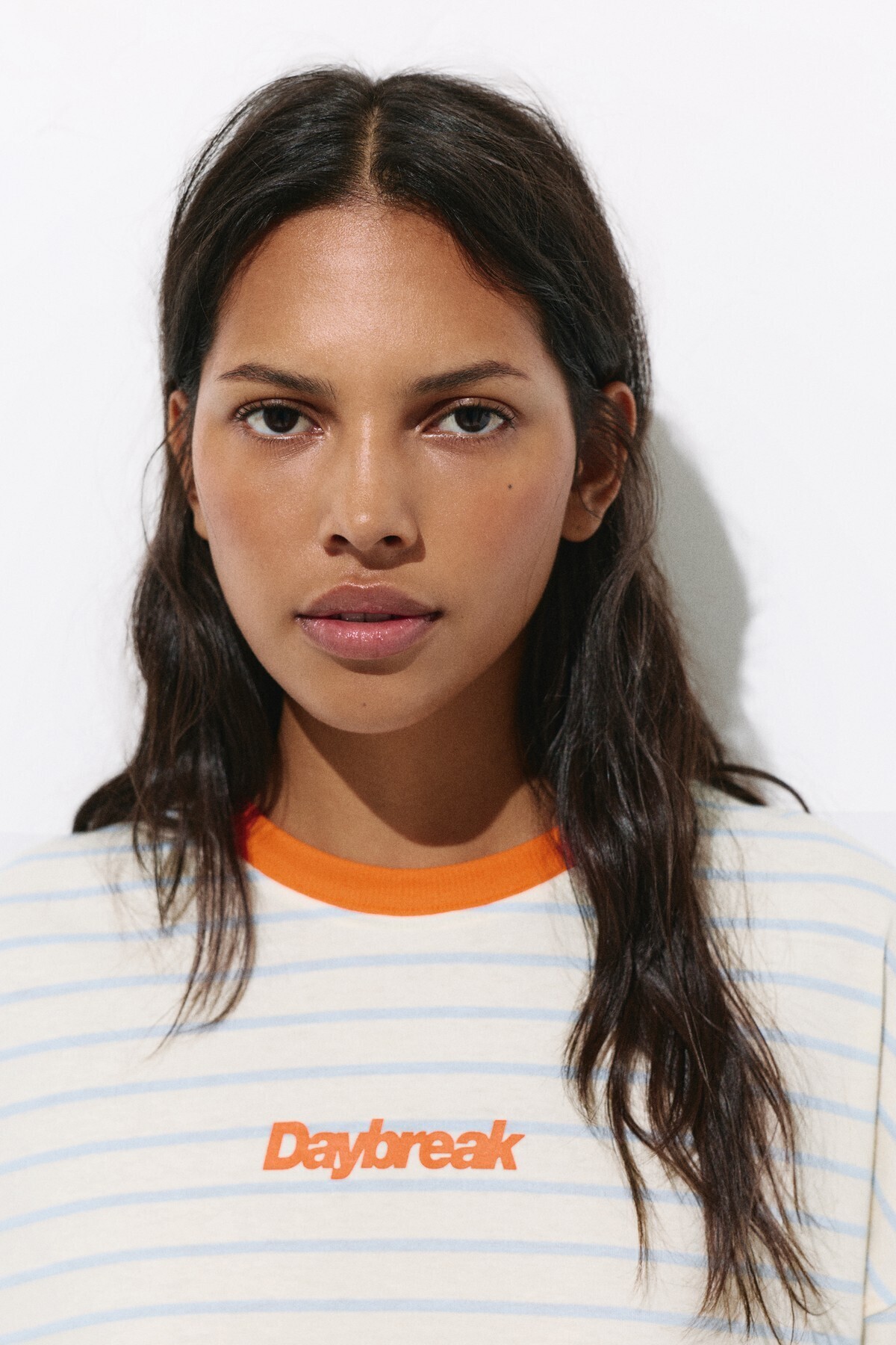 Pull & Bear Güneş grafikli çizgili tişört görsel 6