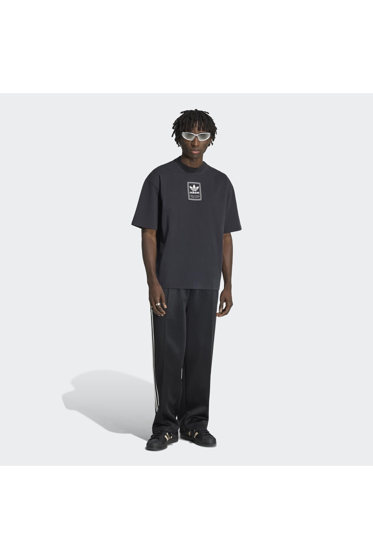 adidas Elevated Gfx Te Erkek Spor Grafik Desen T-shirt KW4405 görsel 3