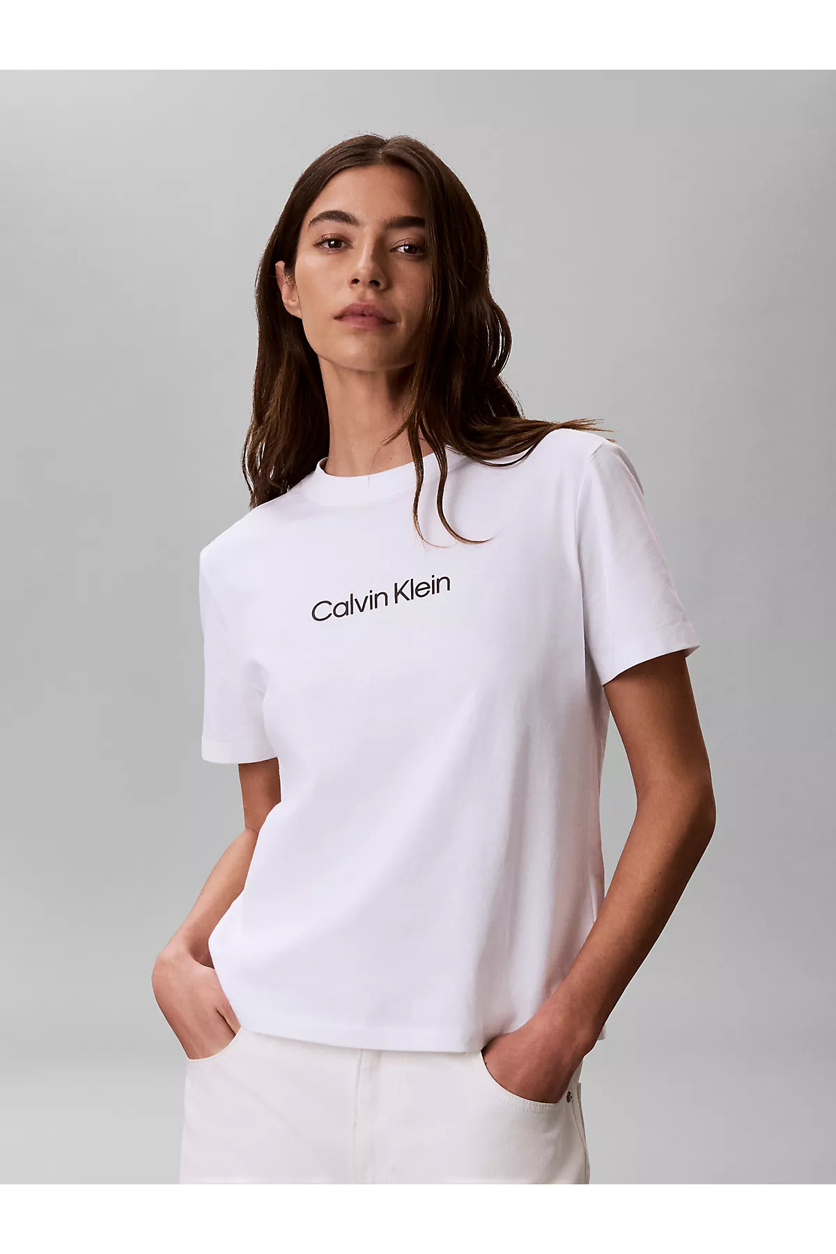 تیشرتزنانهCalvin Kleinسفید تیشرتزنانهCalvin Kleinسفید