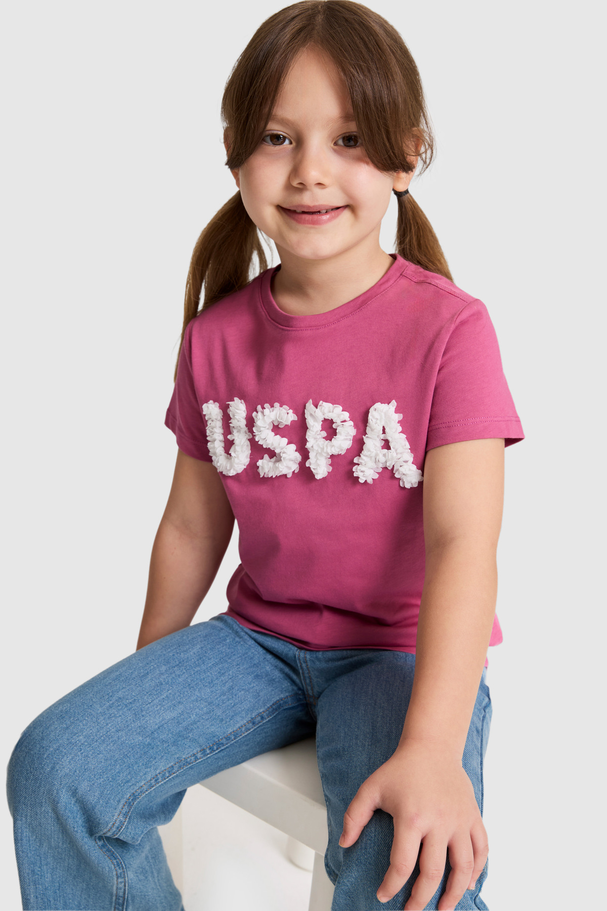 U.S. Polo Assn. تي شيرت بناتي باللون الفوشيا برقبة دائرية 50325656-VR023