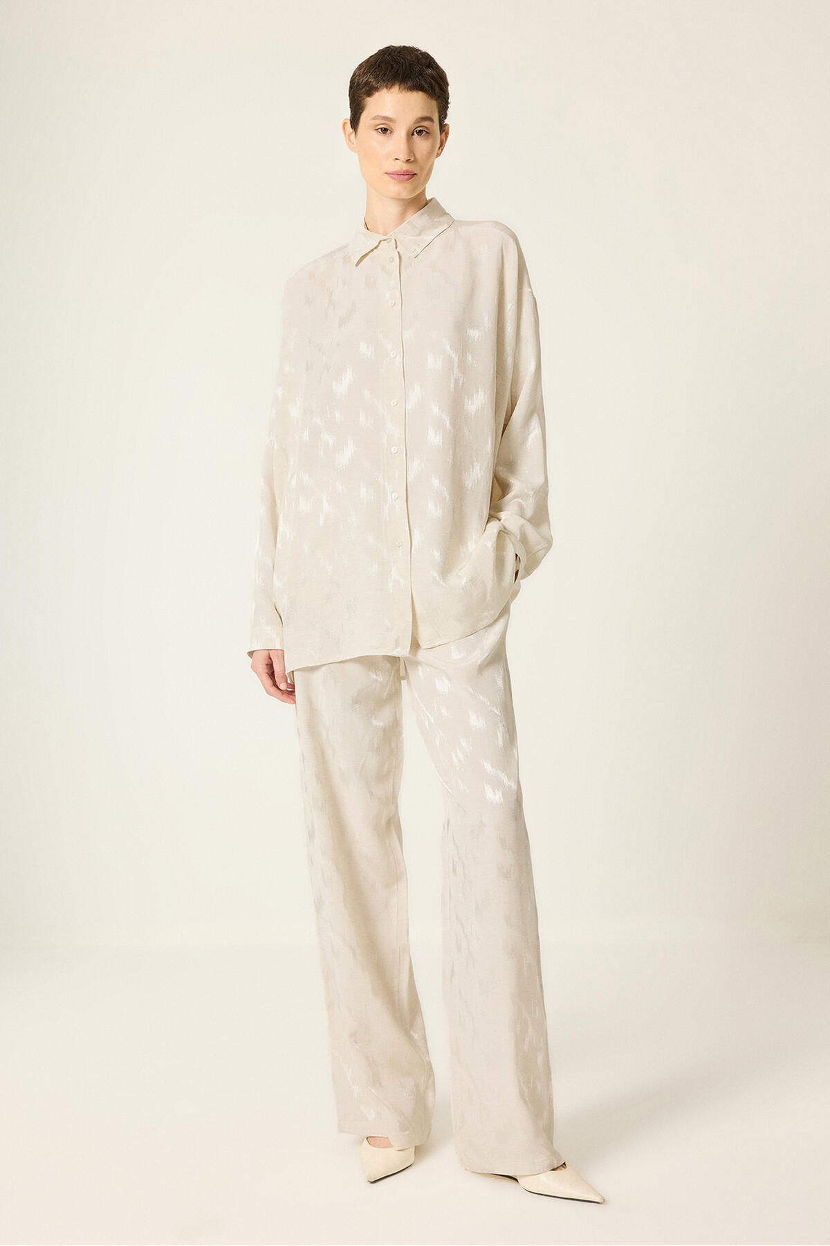 Touche Prive Jacquard Shirt Pants Set