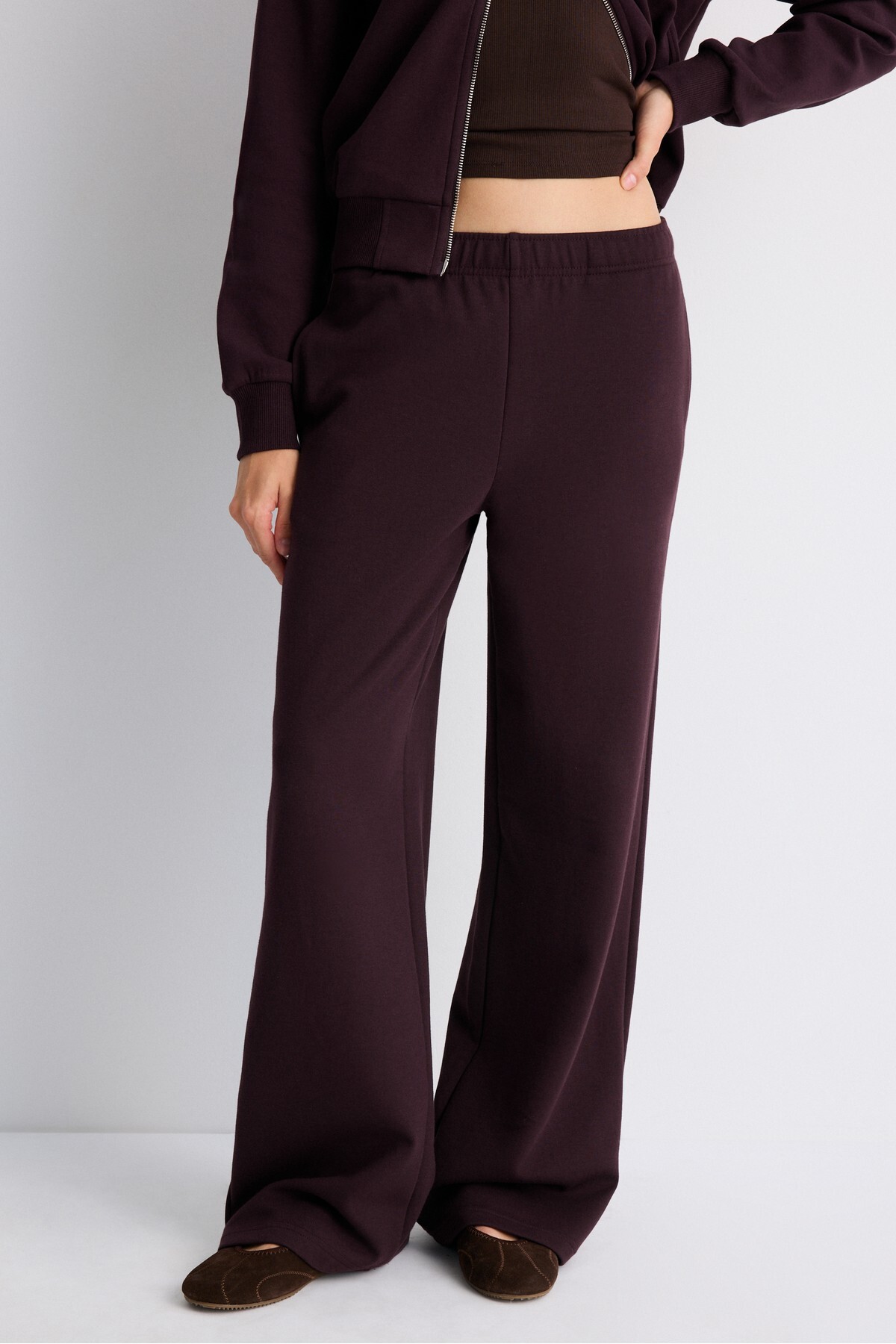 Stradivarius Geniş paça jogger pantolon görsel 3