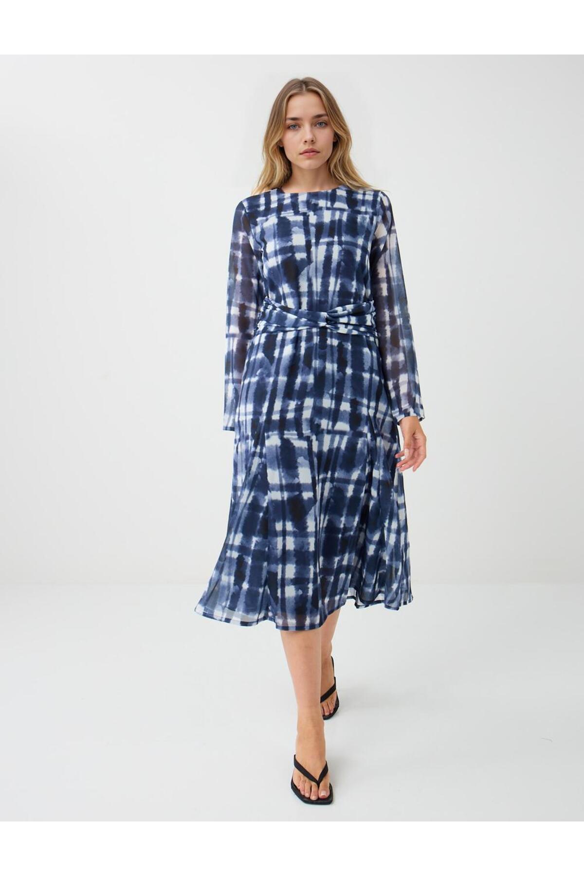 Jimmy Key Navy Blue Crew Neck Long Sleeve Patterned Midi Dress