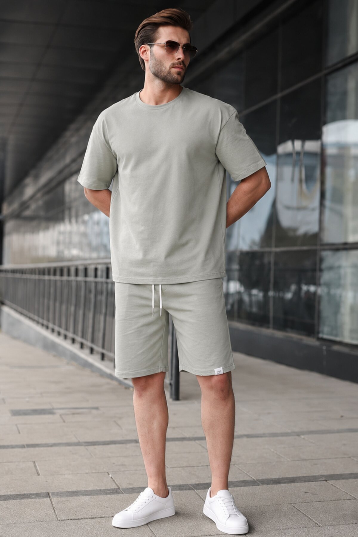Madmext Cagla Green Basic muške šortseve set 6377