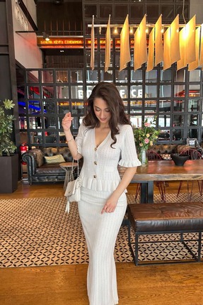 Abalı Yeni sezon triko kadın yazlık firfirli 2li etekli triko takım