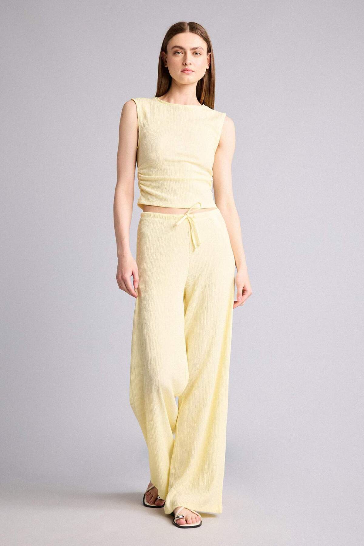 Straight Fit Elastic Waist Wrinkled Textured Pants H8060AX26SM