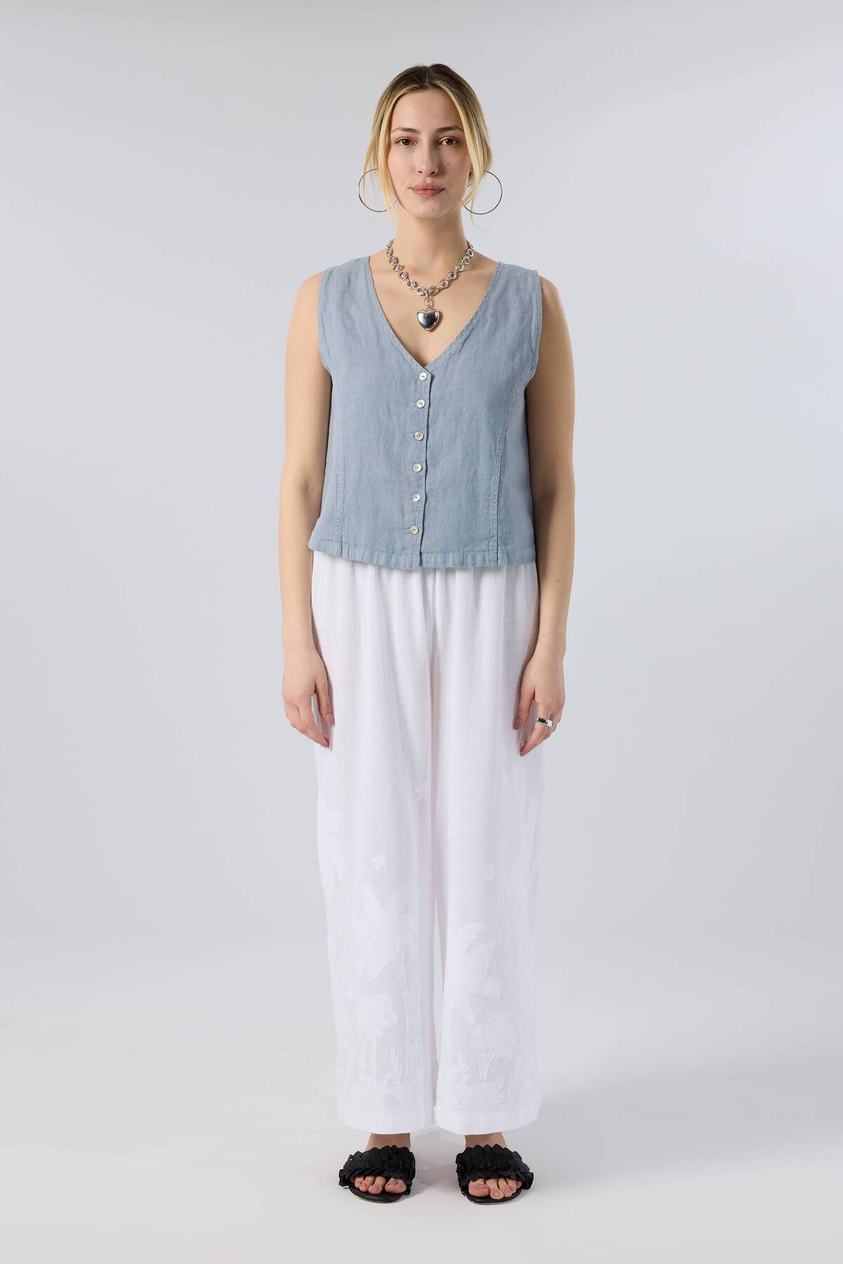 V-Neck Linen Buttoned Vest