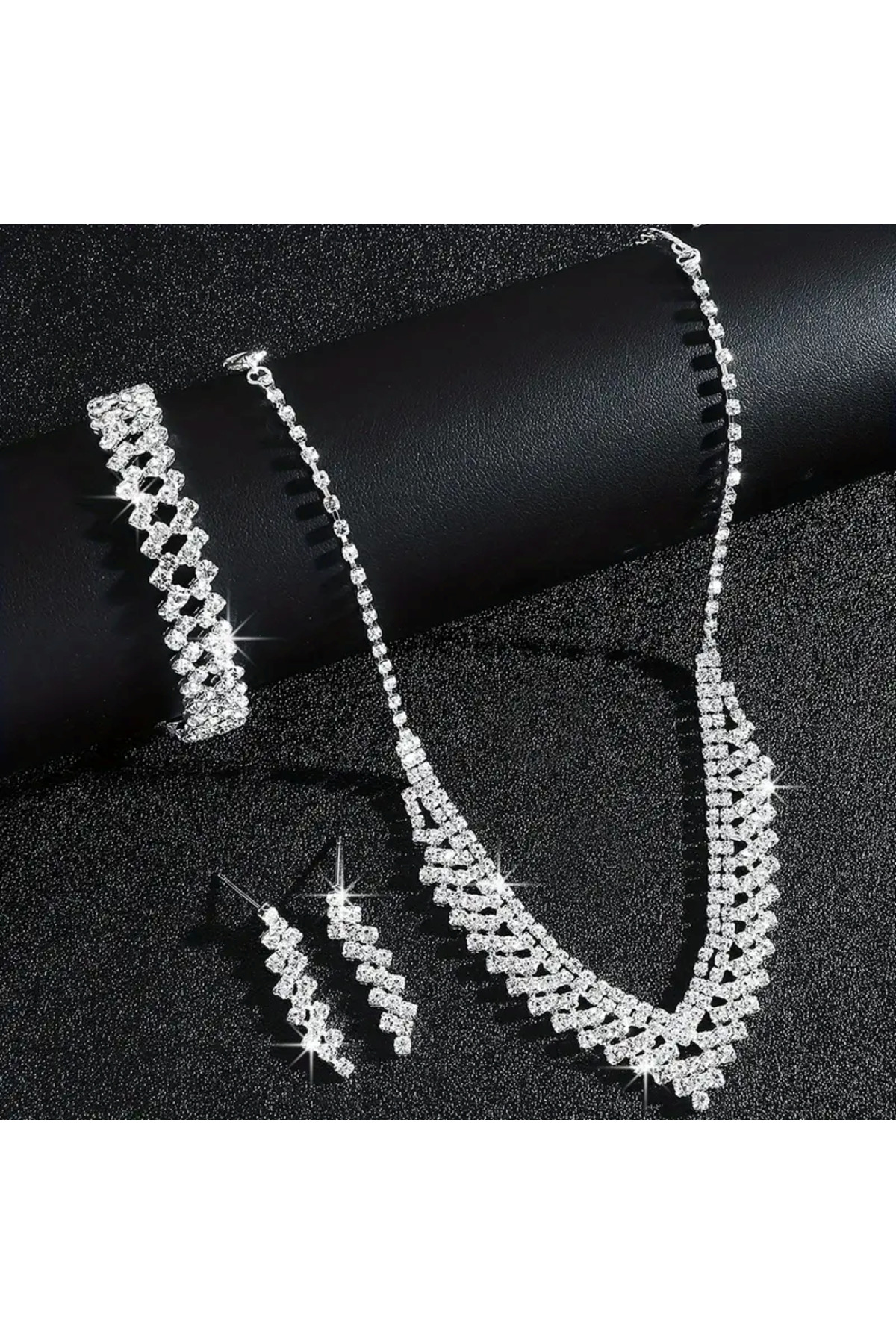 Kuyumcu İşçilikli Demet Model Kristal Takı Seti Zirkon Takı Seti Gelin Takısı Davet Takı