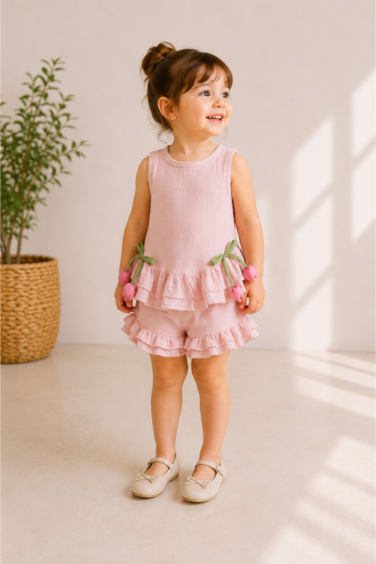 Aselya Kids Kız Bebek Pembe Müslin Şortlu Takım Lale Detaylı