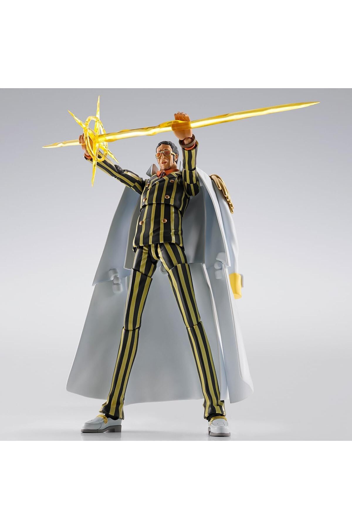 BANDAI TAMASHII NATIONS One Piece 6 Inch Action Figure S.H.
