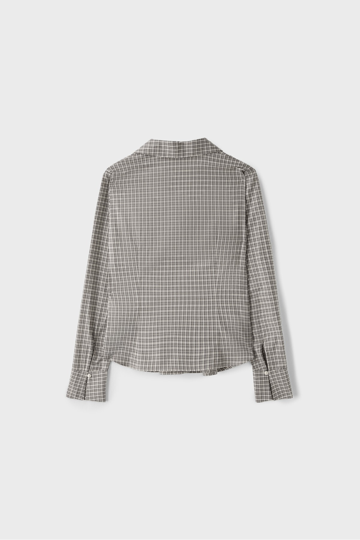 Stradivarius Basic dar kesim gömlek görsel 7