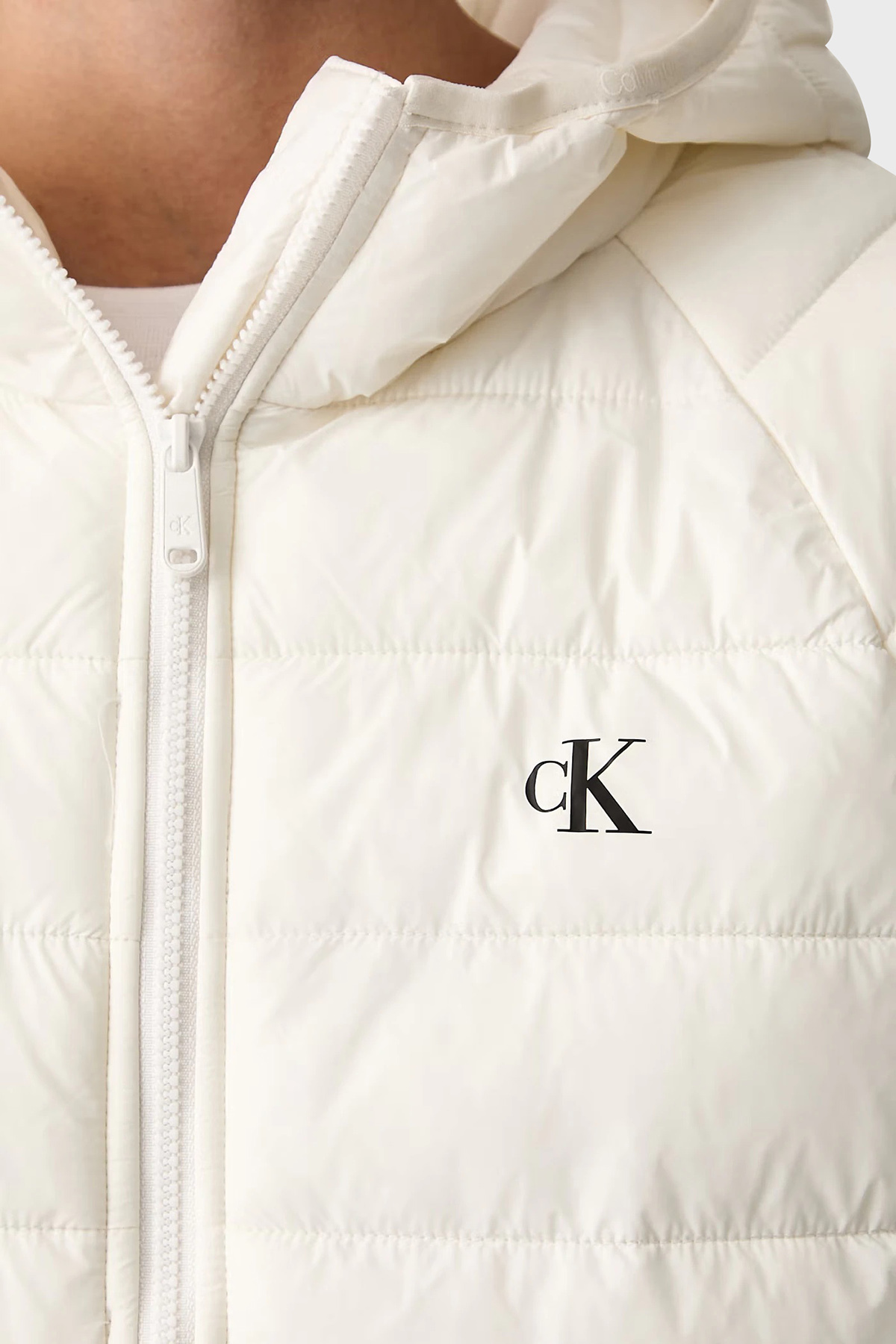Calvin Klein Kapitoneli Regular Fit Kapüşon Yaka Mont LV047G505GYAS MONT LV047G505G YAS görsel 6